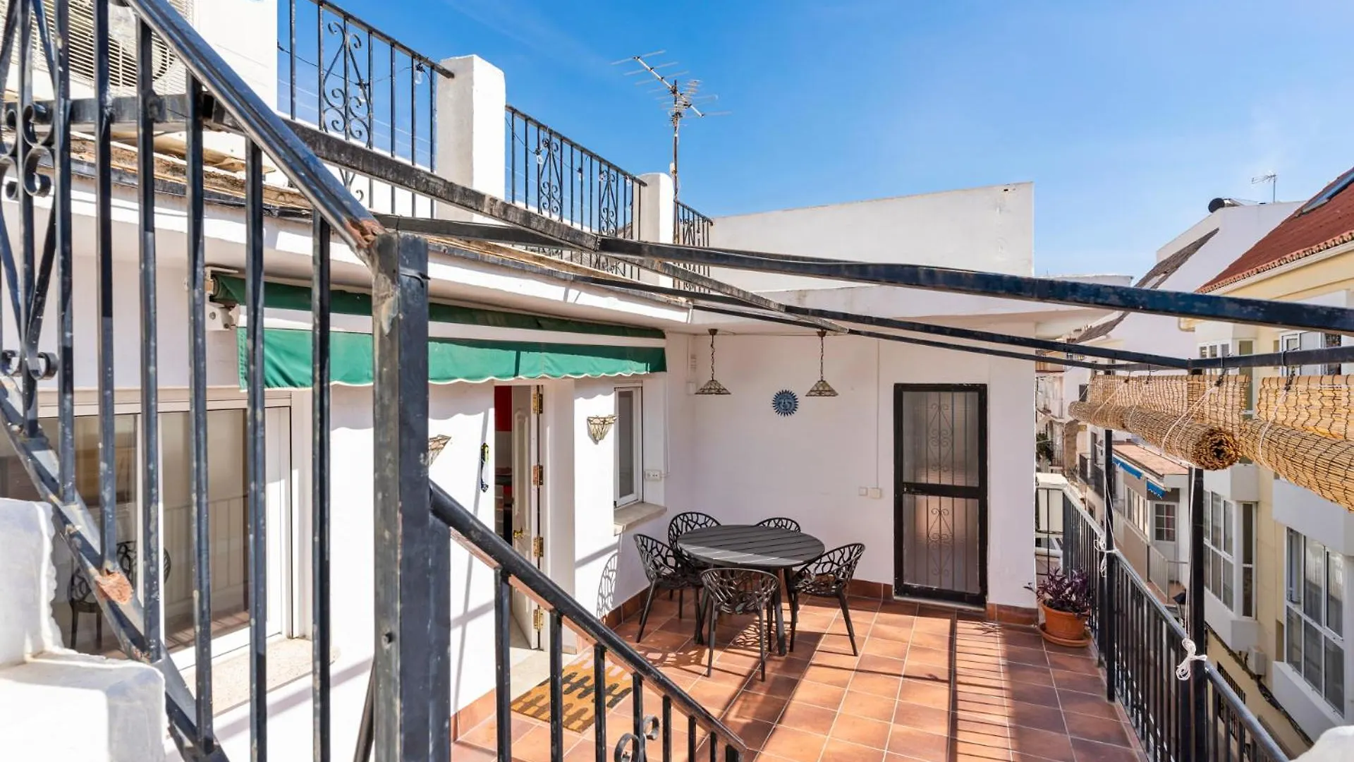 Bright Rooftop In Fuengirola City Center By Costarentals - Ref 255 0*,